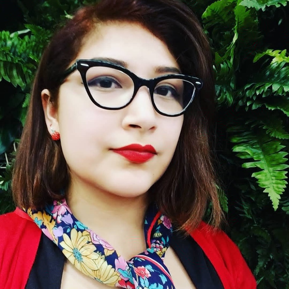 Meet your Posher, Stephanie